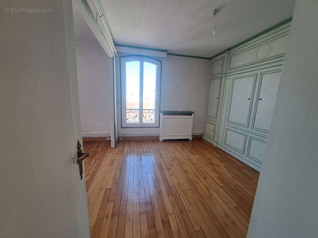 Appartement  3 Pièces  de caractère 55,67 m² MONTROUGE - photo 7