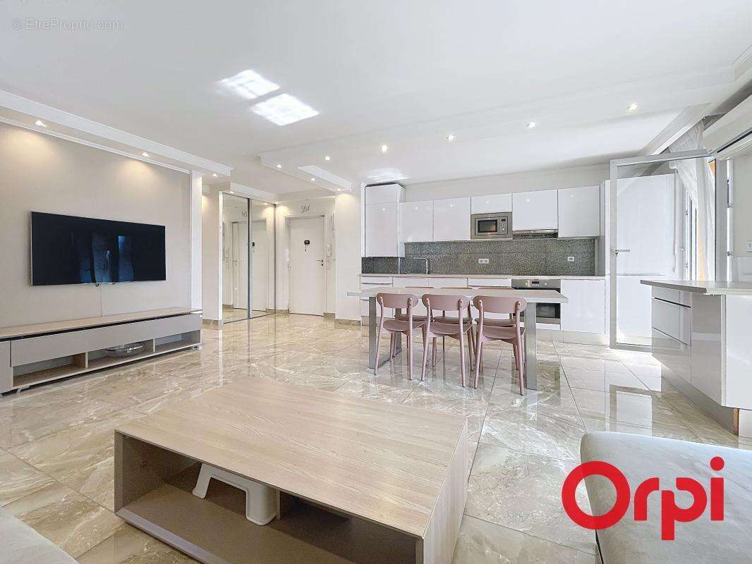 Appartement à MARSEILLE-11E
