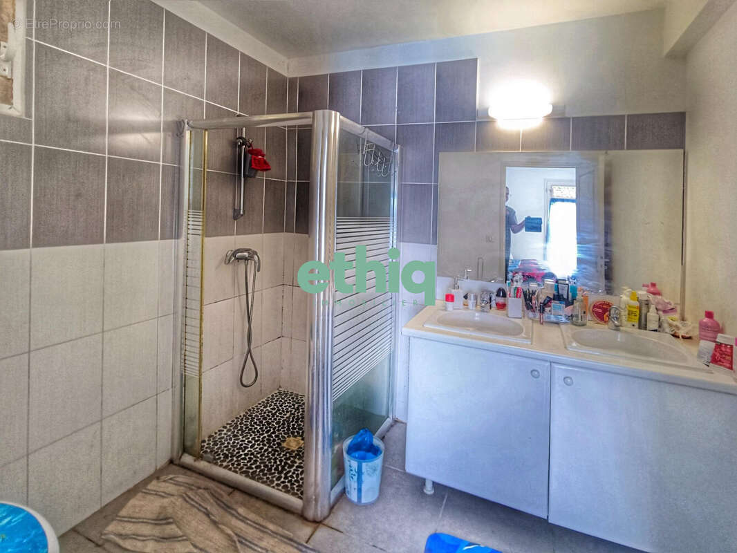 Maison à BAIE-MAHAULT