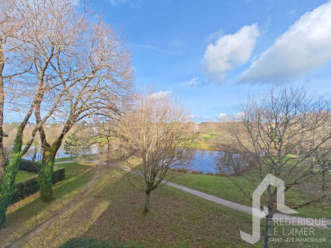 Appartement à SAINT-AVE