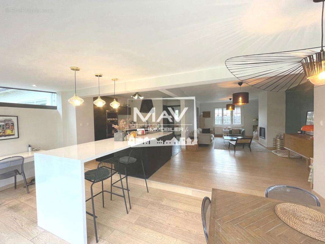 Maison à MARCQ-EN-BAROEUL