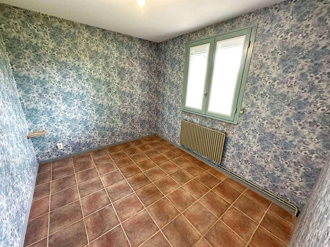 Maison à SAINTE-BAZEILLE