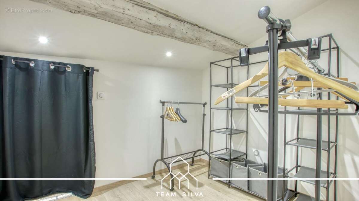 Maison à SEREZIN-DU-RHONE