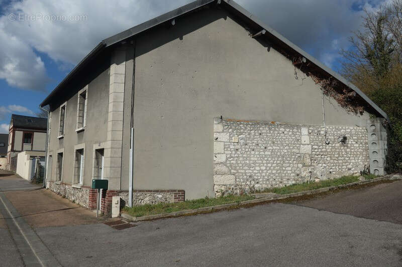 Maison à SAINT-MARTIN-DE-BOSCHERVILLE