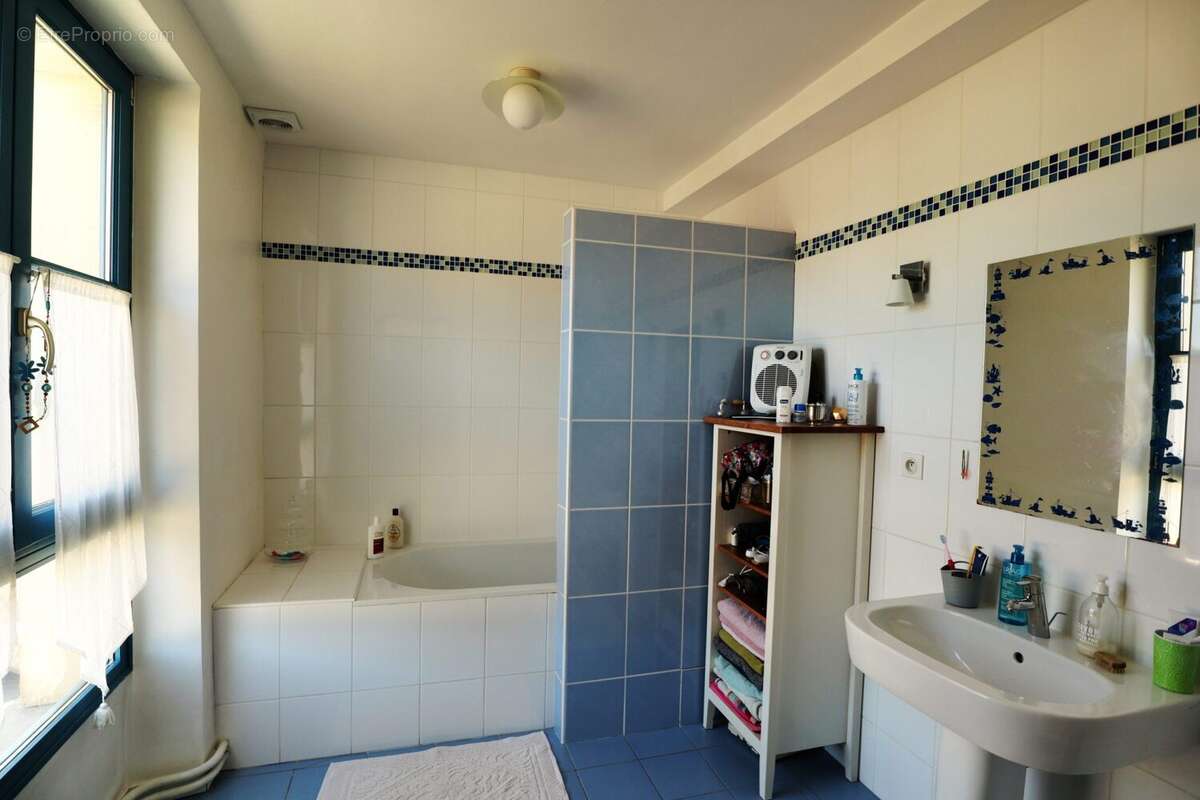 Maison à TORCY-EN-VALOIS