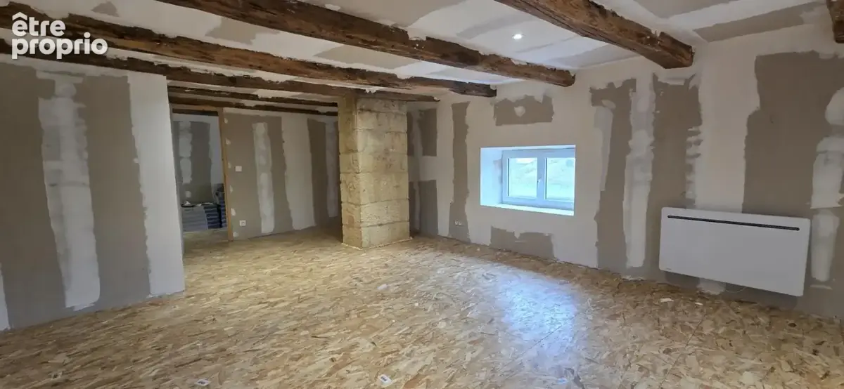 Maison familiale en pierre de 196 m² - petit failly– 4 chambres  – pièce de vie de 73 m² – près de 1 600 m² de foncier – grange  - photo 13