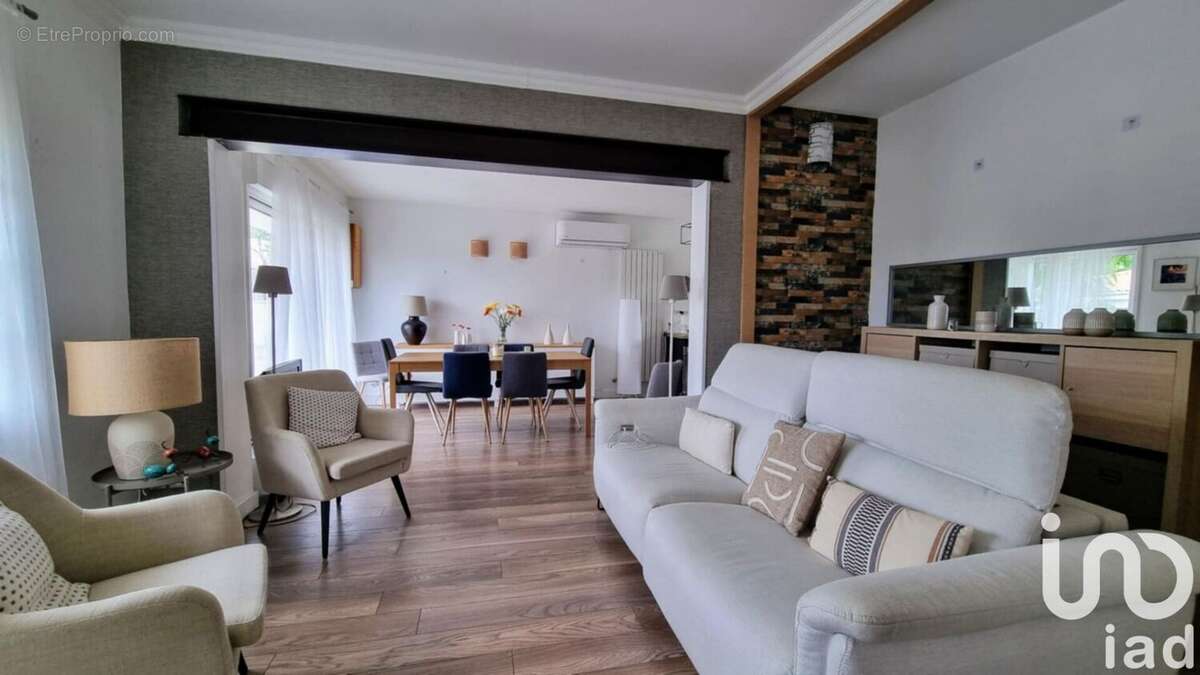 Photo 2 - Maison à SAINT-YRIEIX-SUR-CHARENTE