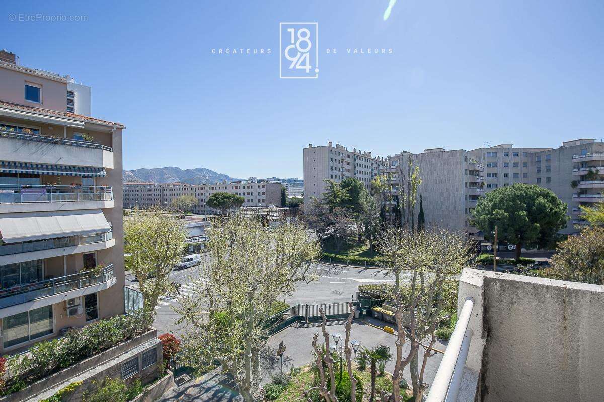 Appartement à MARSEILLE-8E
