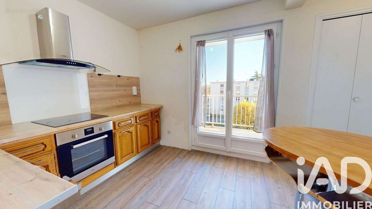 Appartement 73 m² à Clermont-Ferrand  - photo 4