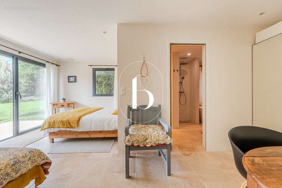 Maison à UZES