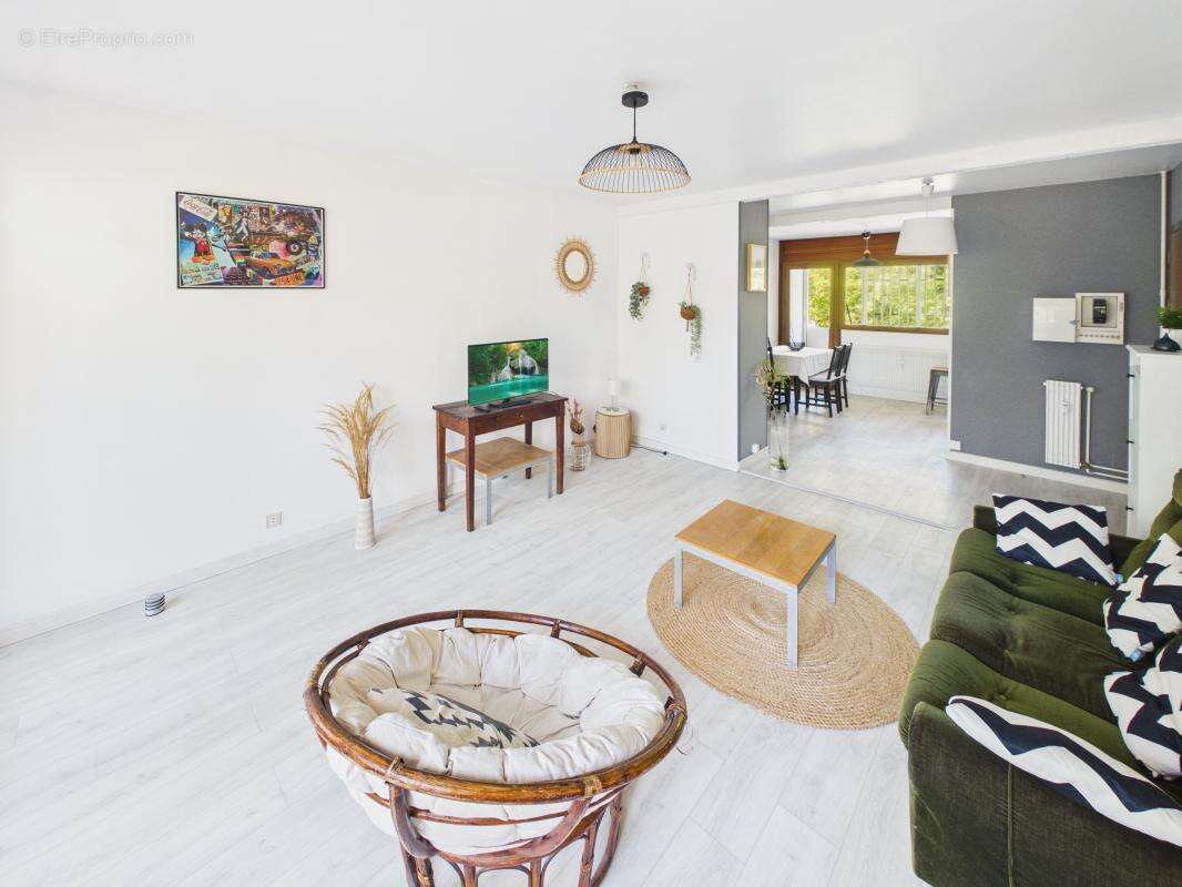 Appartement à MONTMELIAN