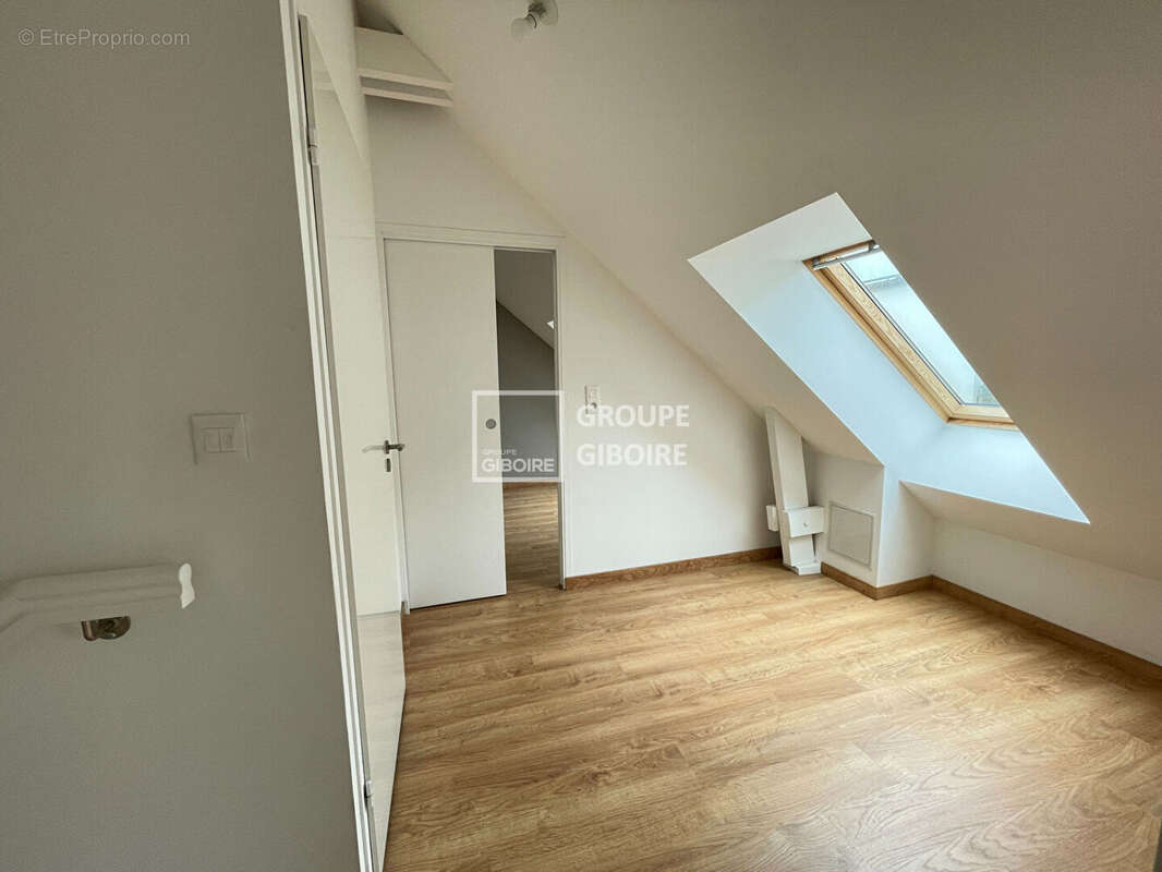 A VENDRE - AGENCE GIBOIRE - Appartement 3 pièces 52,72m² - RENNES - photo 4