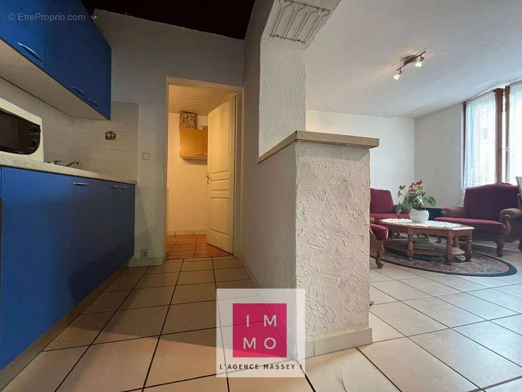 Appartement à TRIE-SUR-BAISE