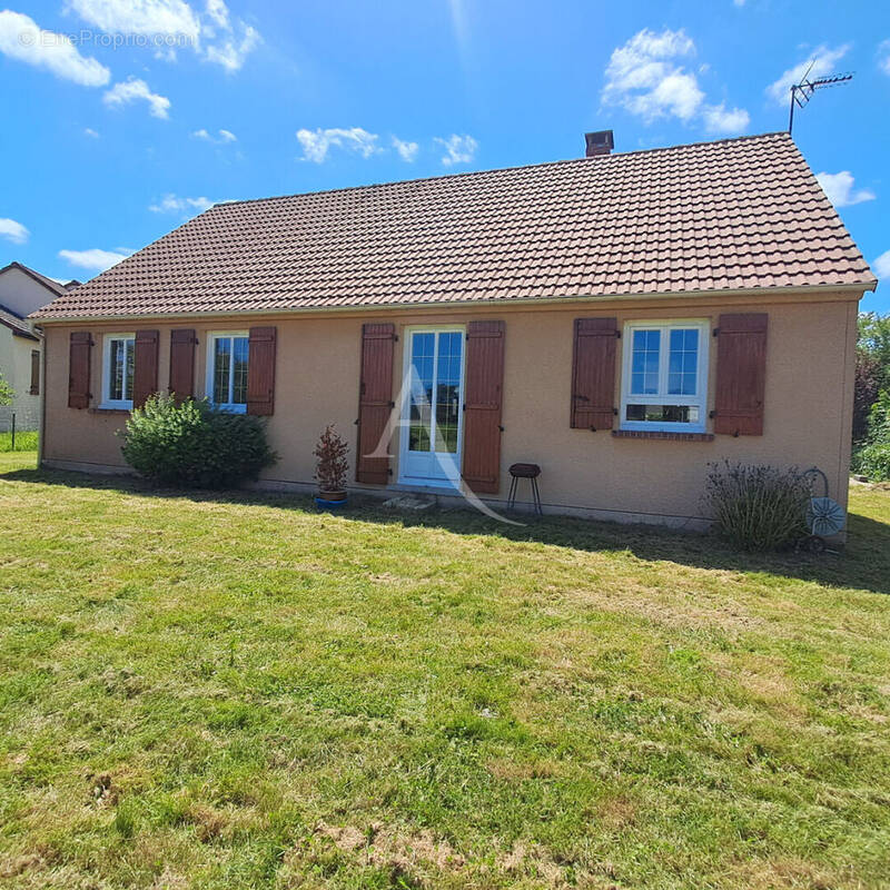 Maison à VITRY-AUX-LOGES
