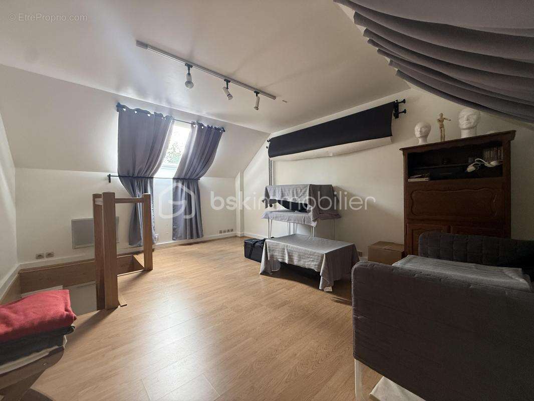 Maison à PONT-L&#039;EVEQUE