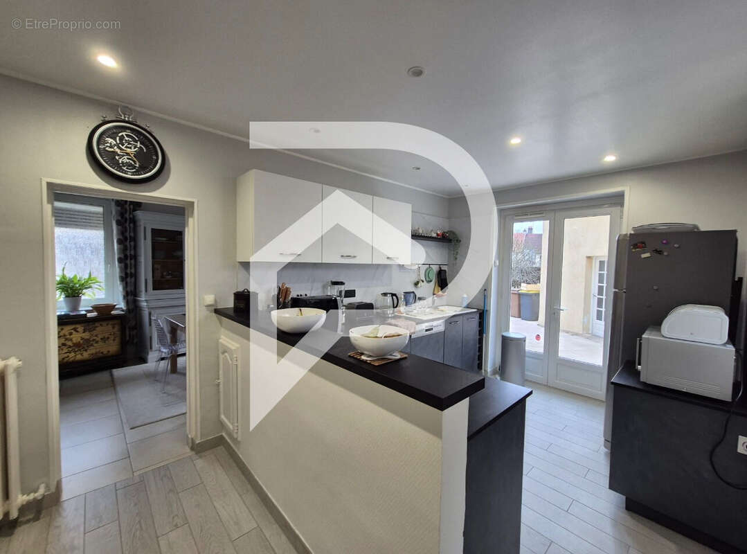 Maison à MONCHY-SAINT-ELOI