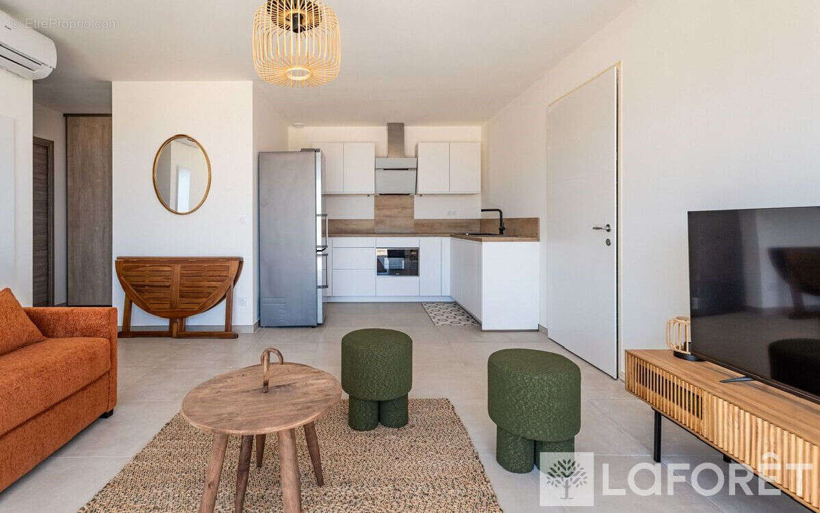 Appartement T2 avec vue mer exceptionnelle  Plage à pied ! - photo 2