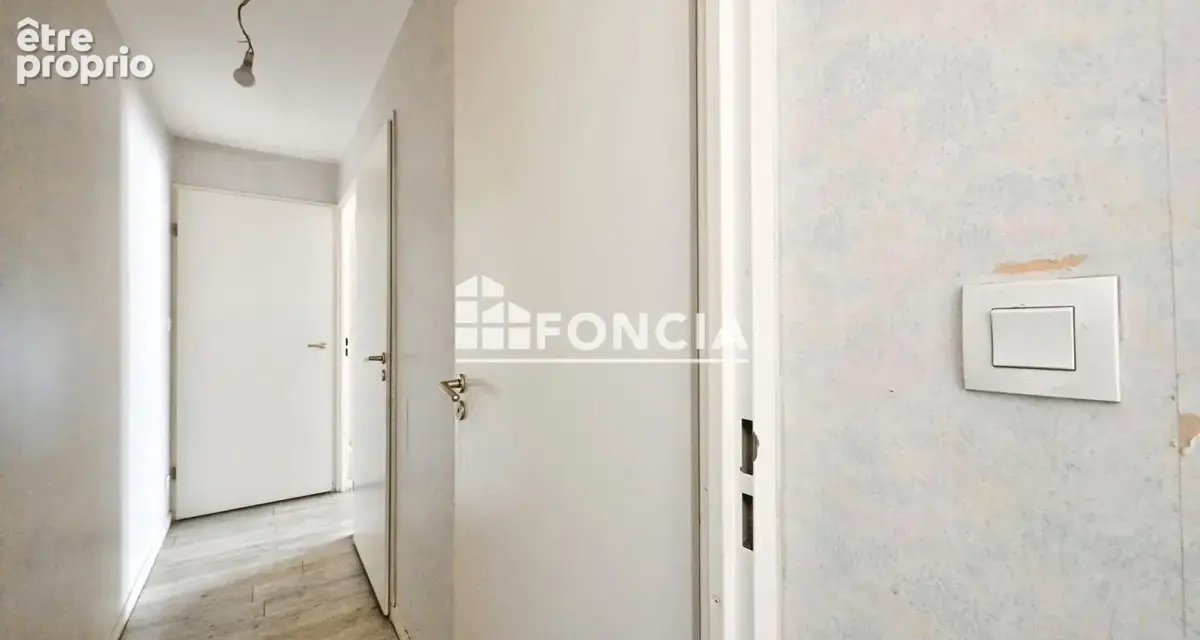 CERGY-SAINT-CHRISTOPHE – Appartement 3 pièces de 61 m² avec balcon et box proche RER A, écoles et commerces - photo 11