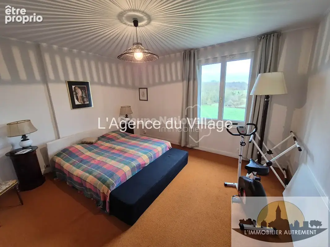 Maison Grisy Les Platres 10 pièce(s) 222 m2 - photo 10