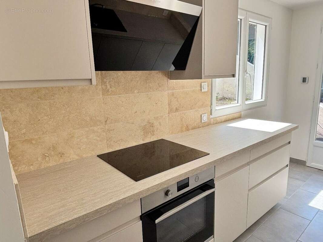 Maison 61 m² à Roquebrune-Sur-Argens  - photo 8