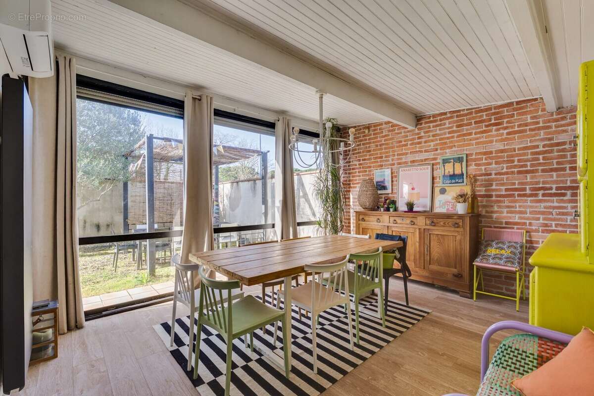 Maison à FENOUILLET