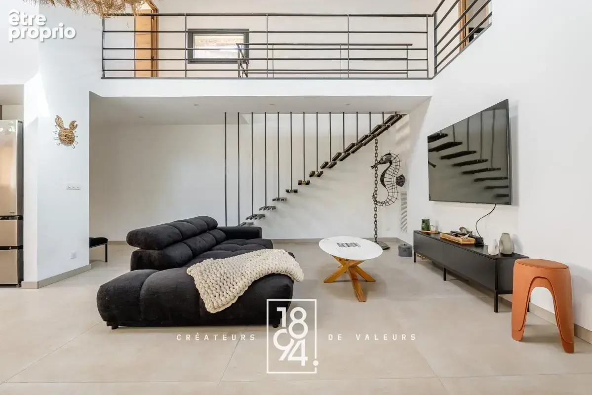 Maison de Ville - 116 m2 - Terrasse - Rénové - Coup de cœur - photo 2