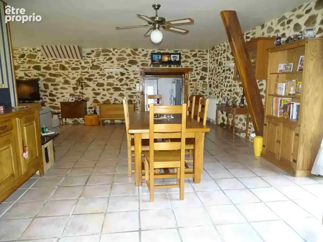 Maison 7 pièces 162 m² à vendre à Saint-Leonard-De-Noblat (87400) - photo 13