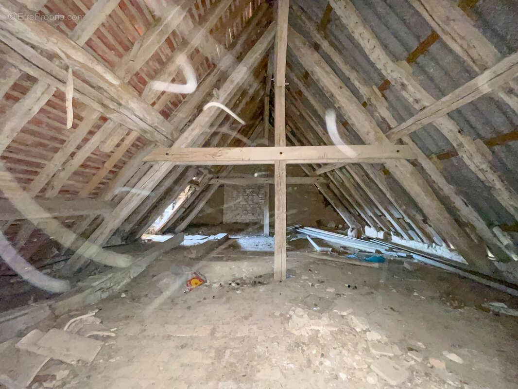 Maison à SAINT-SAUVEUR