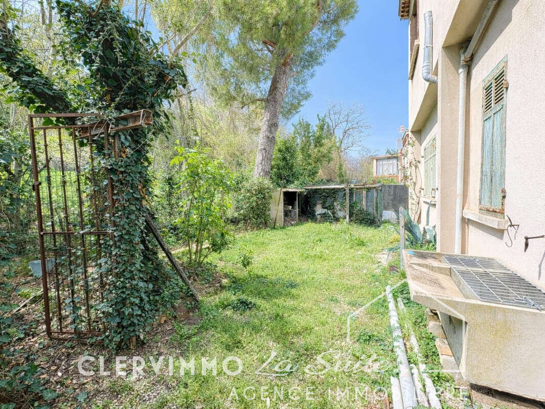 Maison à MARSEILLE-11E