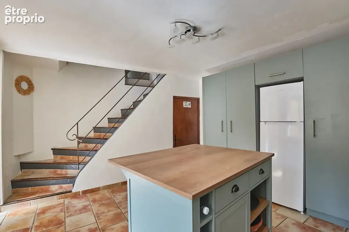 Mallemort - Maison de village 5 pièces avec extérieur - atelier - photo 7