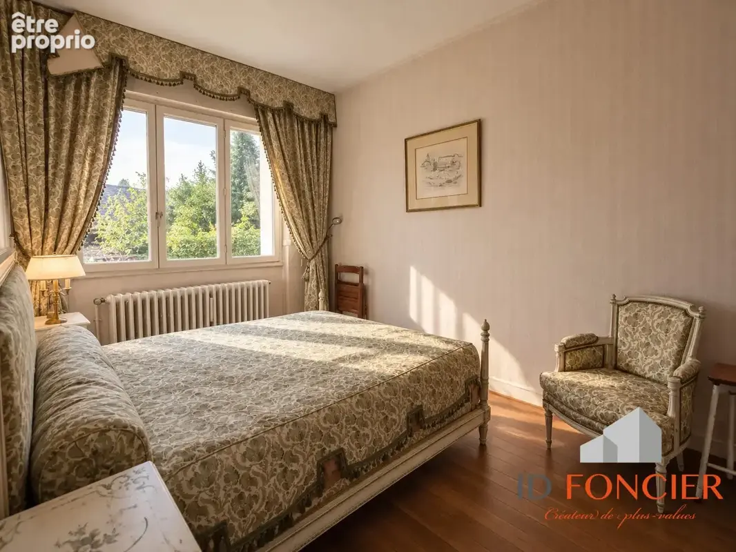 Maison 5 pièces 140 m² à vendre à Viry-Chatillon (91170) - photo 9
