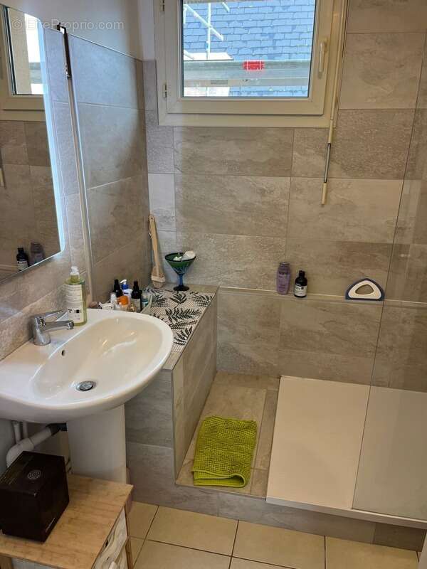 Appartement à PONT-L&#039;EVEQUE