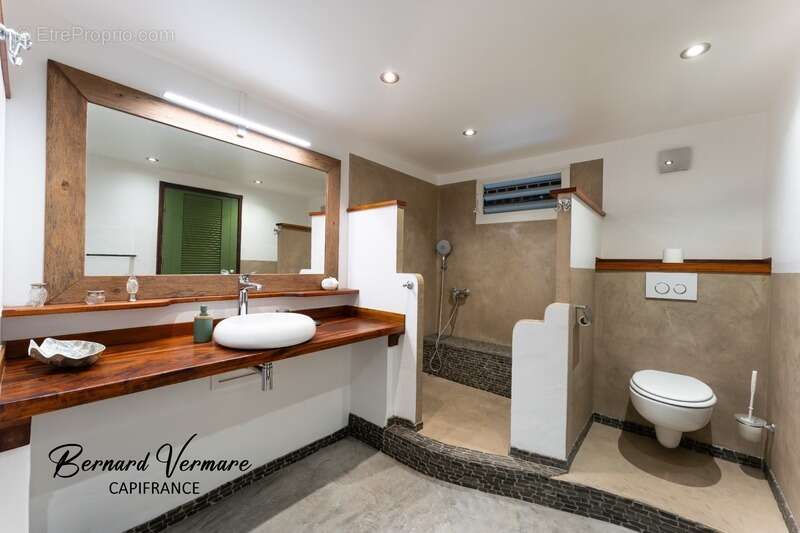 Maison à GRAND-BOURG