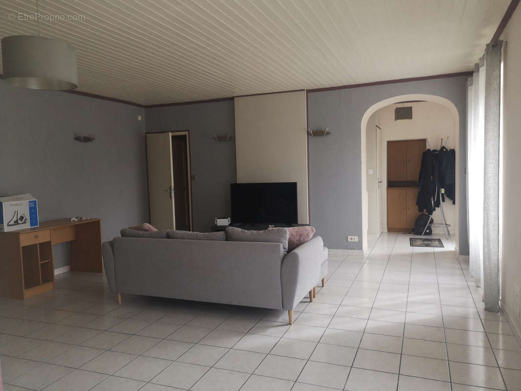 Maison à LES HERBIERS