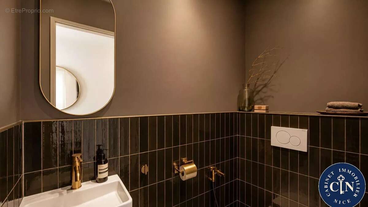 Appartement 92 m² à Nice  - photo 9