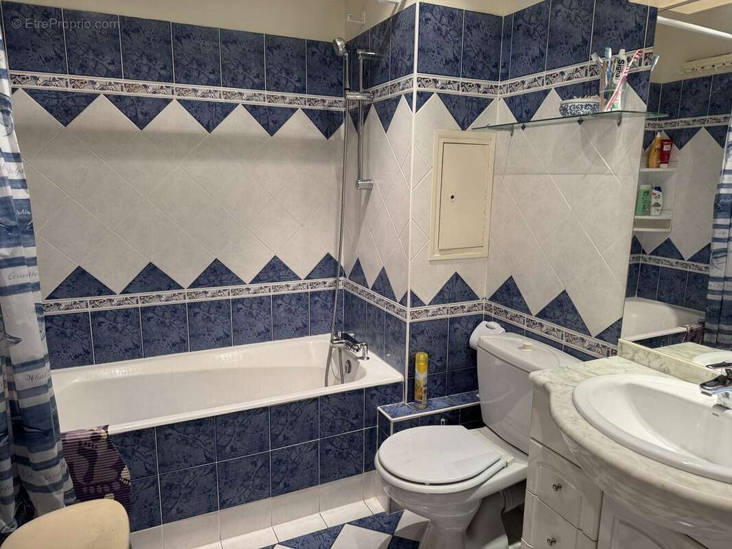 Appartement à PARIS-12E