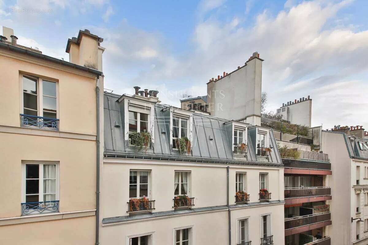 Appartement à PARIS-7E