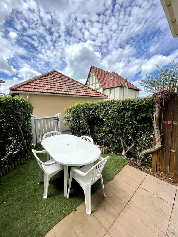 Appartement à DIVES-SUR-MER