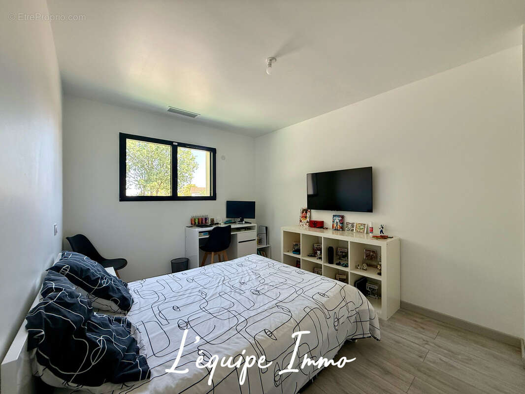 Villa t5 143m2 avec piscine et garage - photo 9