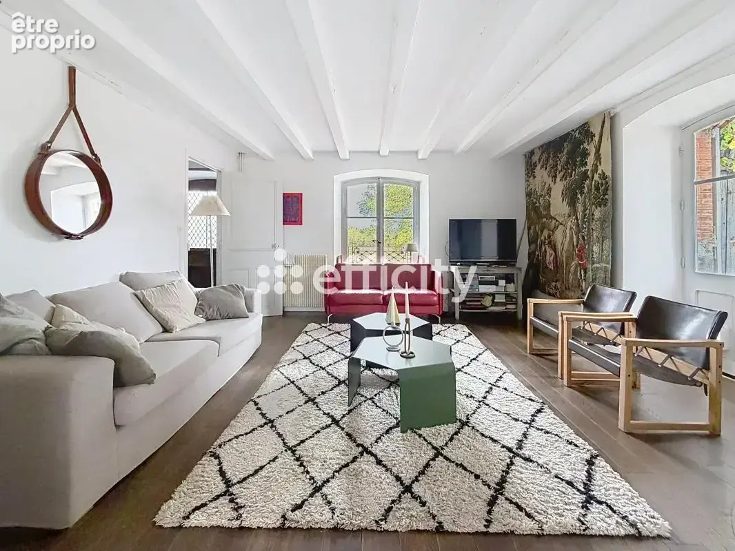 Maison 370 m² à Peschadoires  - photo 8