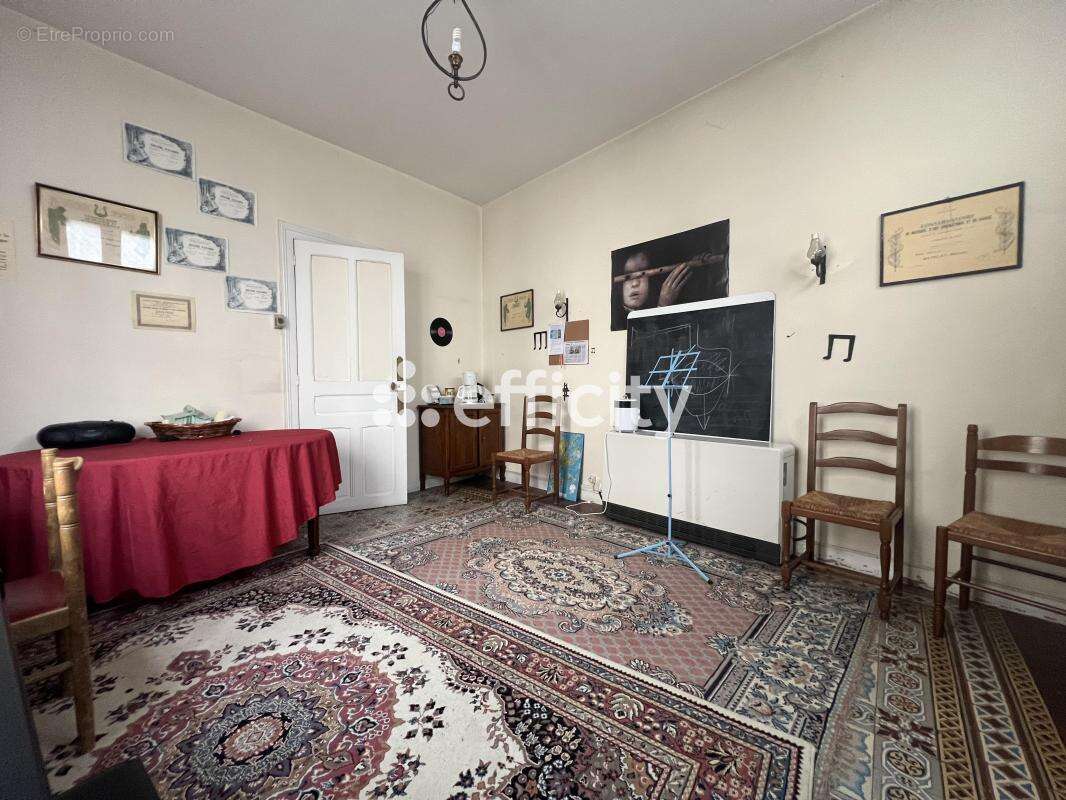 Maison à LE GRAND-PRESSIGNY