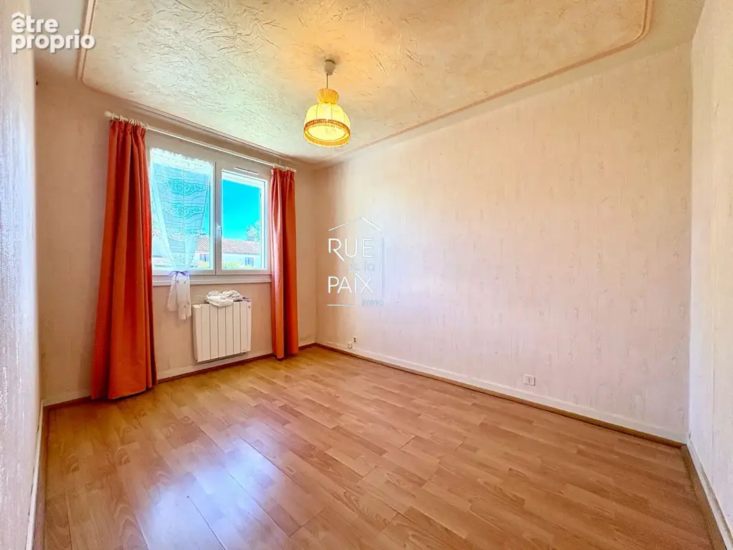 Maison Vouille 5 pièce(s) 100.68 m2 - photo 7