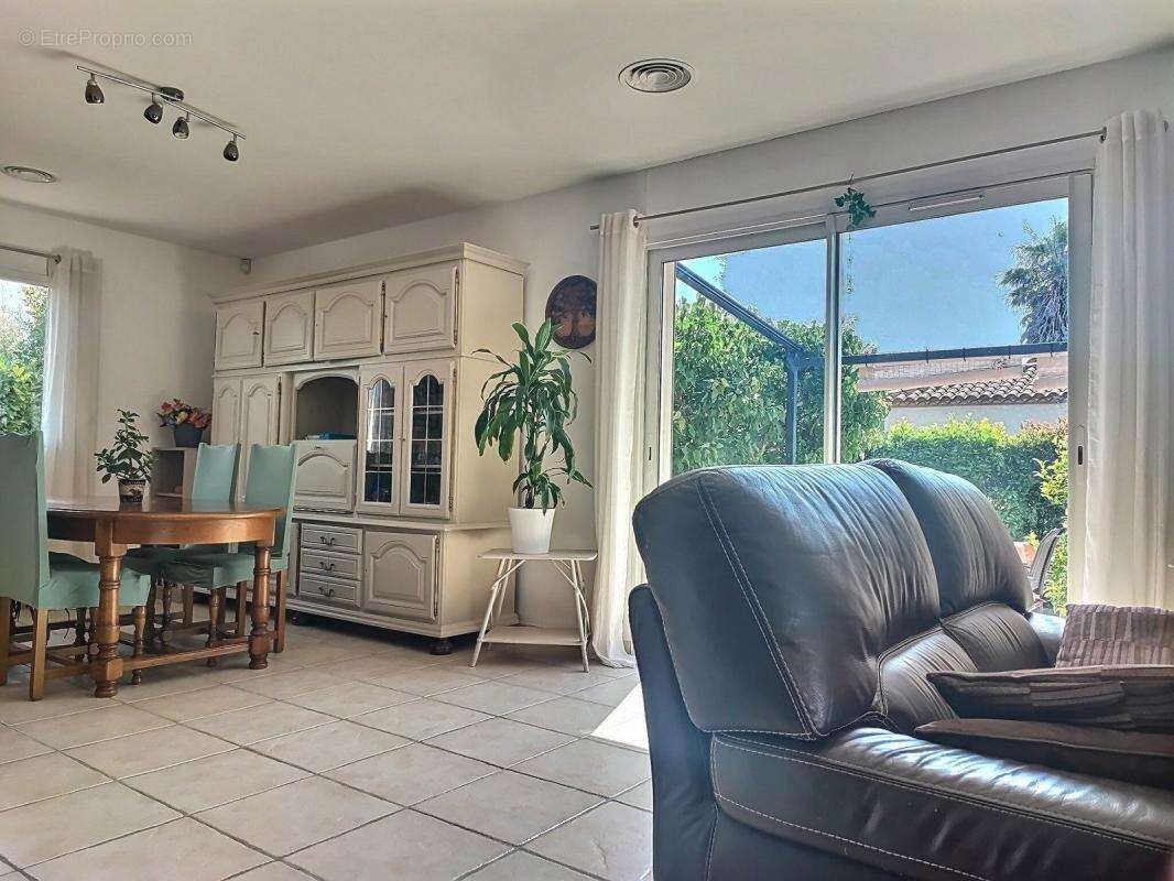 Maison à SAINT-HIPPOLYTE