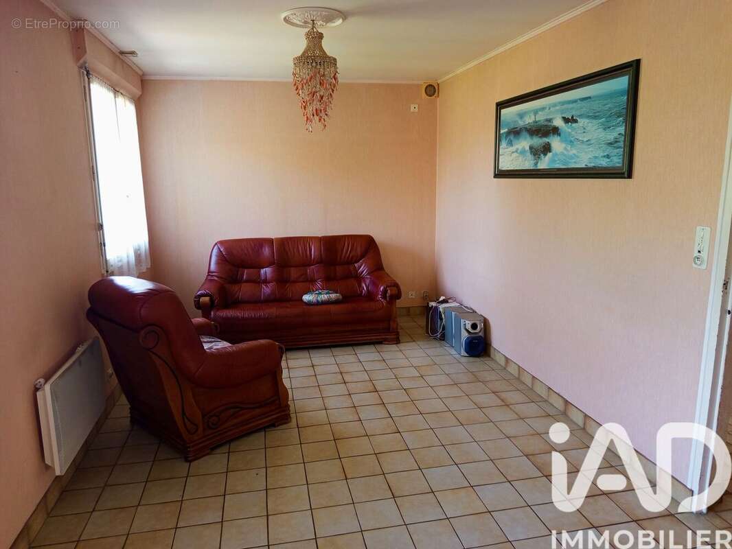 Maison 139 m² à Saint-Gondran  - photo 5