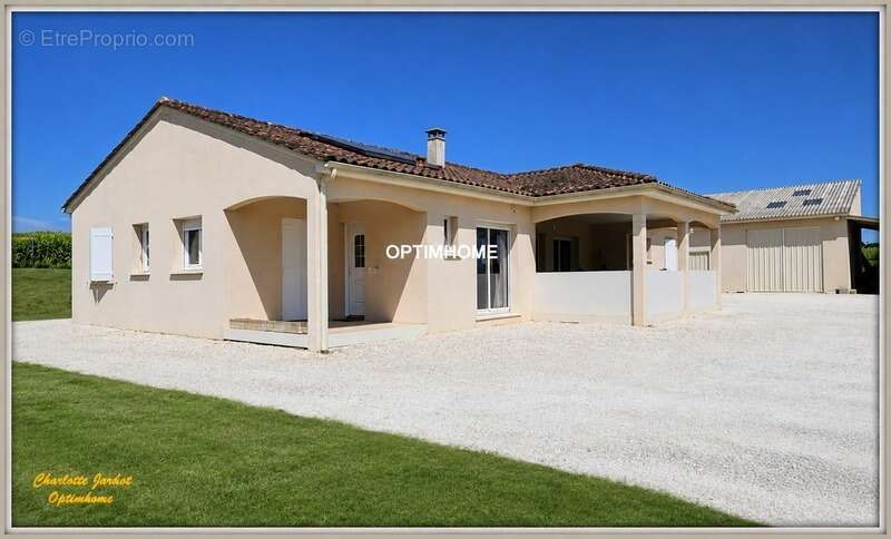 Maison à vendre 7 pièces Proche de CHALAIS (16) - photo 2