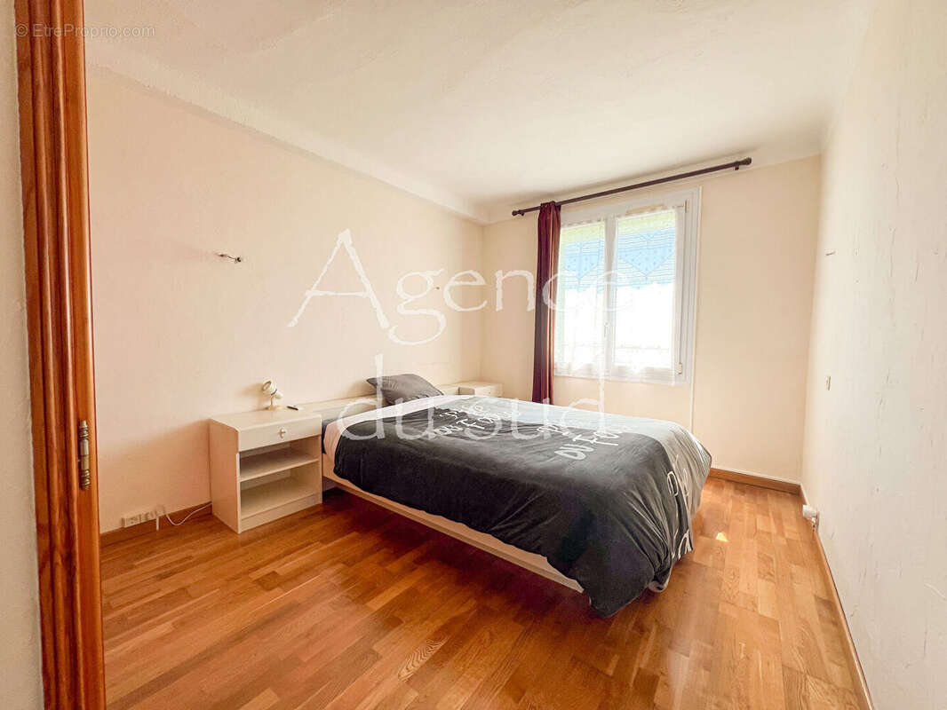 Appartement à MARSEILLE-12E