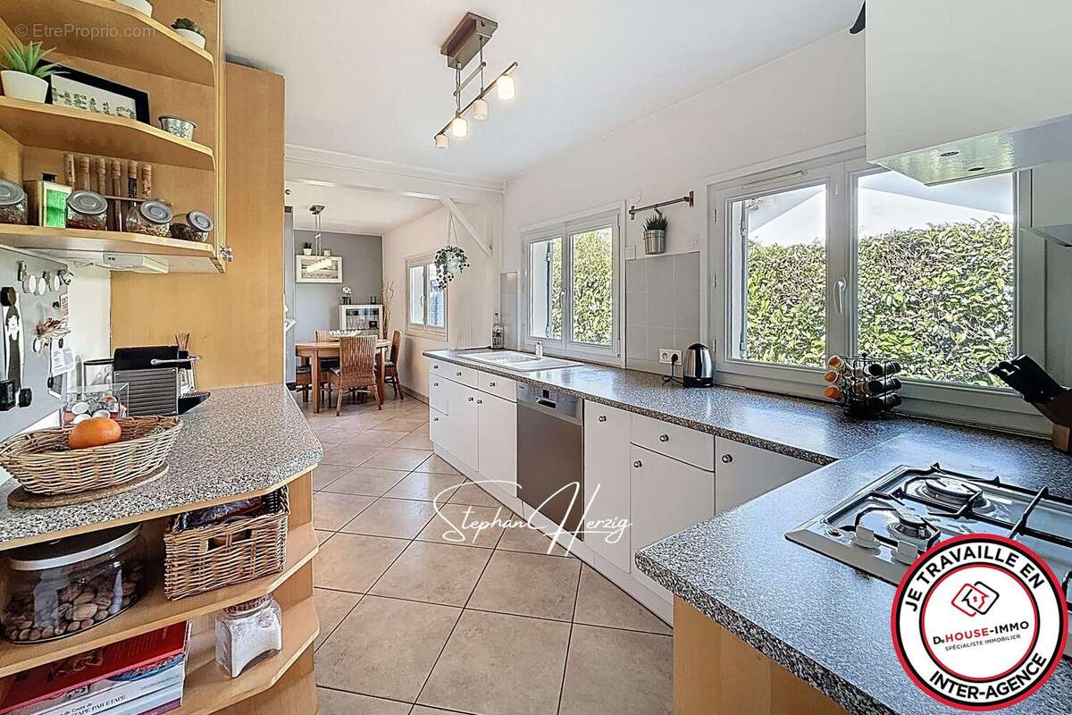 Maison 115 m² à Lormont  - photo 16