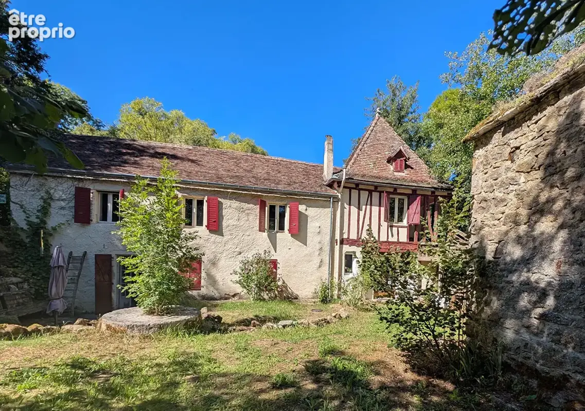 Maison à CAYLUS