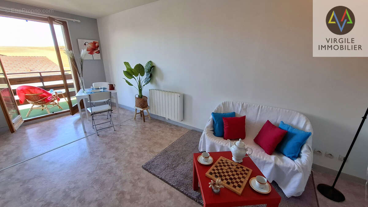 Appartement à LES HOPITAUX-VIEUX