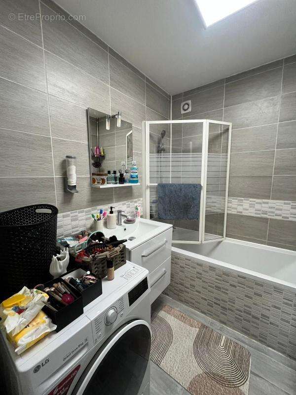 Appartement à VILLEURBANNE